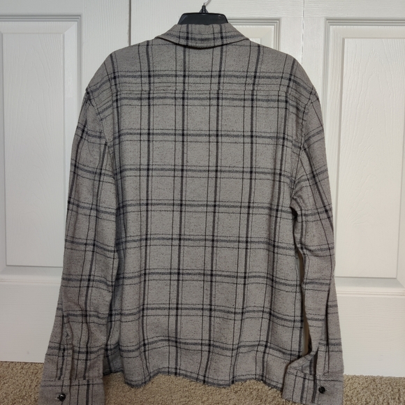 NEW BLDWN Casual Shirt - Picture 3 of 4